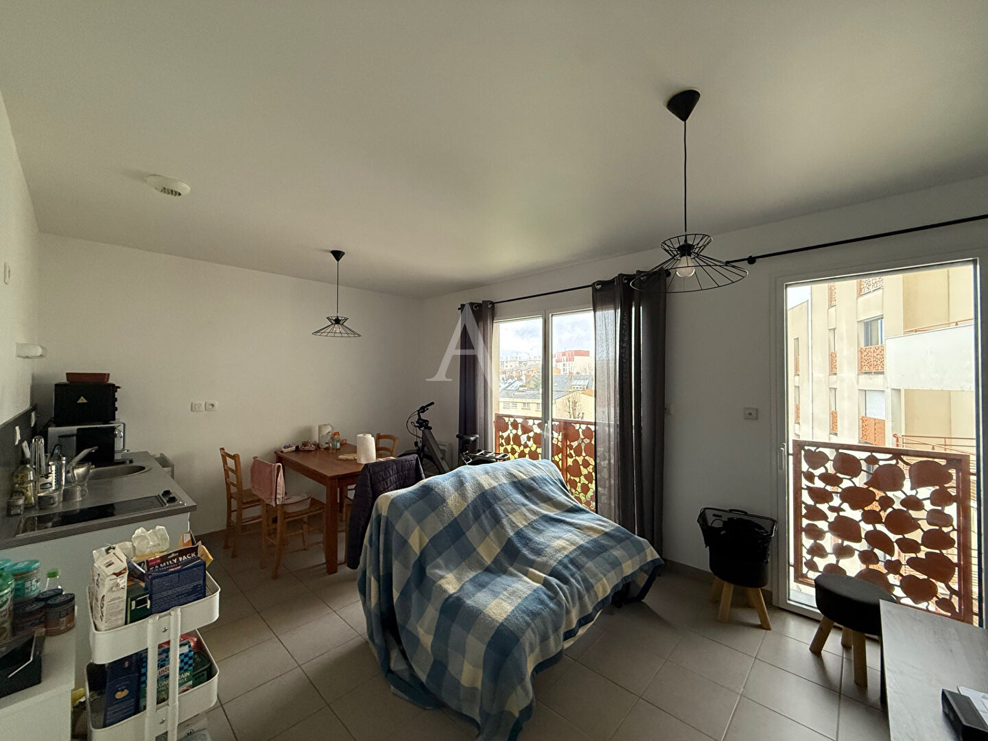 Appartement La Roche Sur Yon 1 pièce(s) 37.80 m2