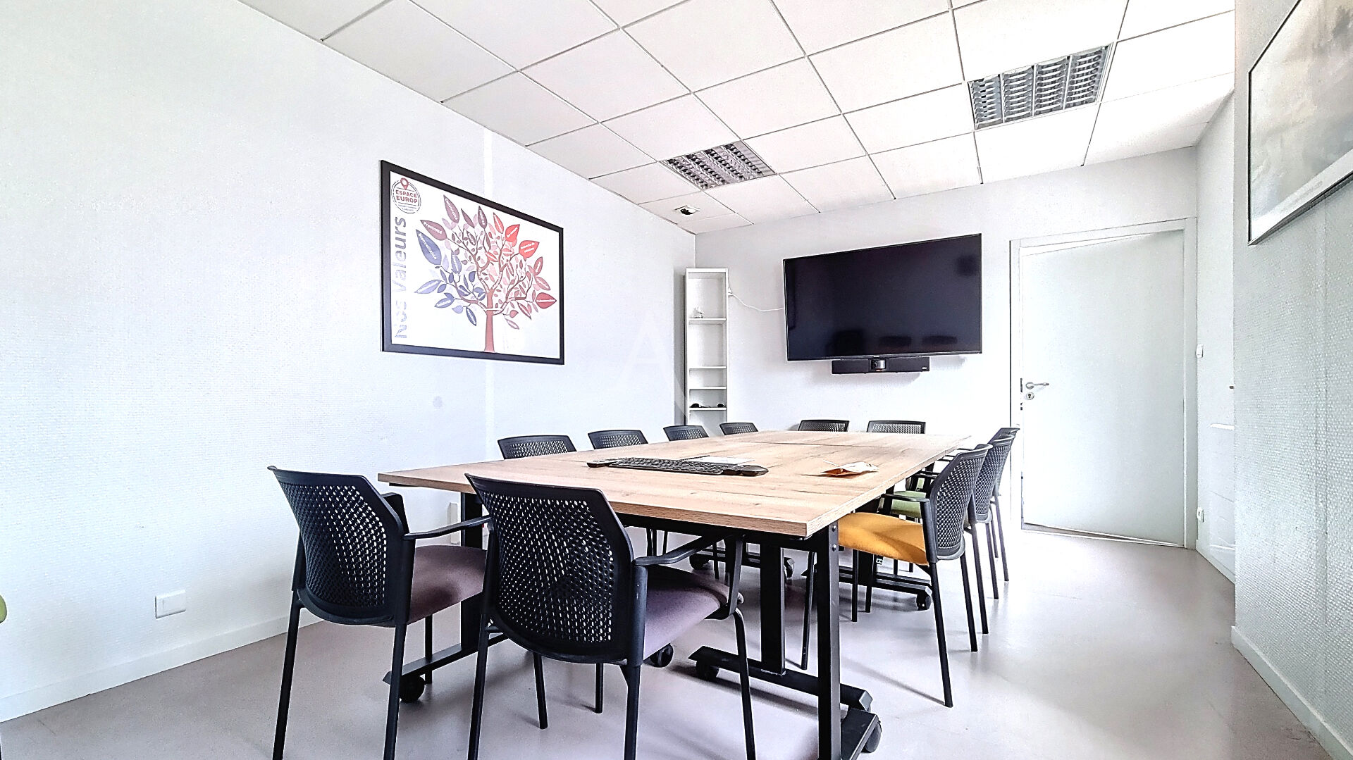 Photo Maison à usage de bureau La Roche Sur Yon image 2/5