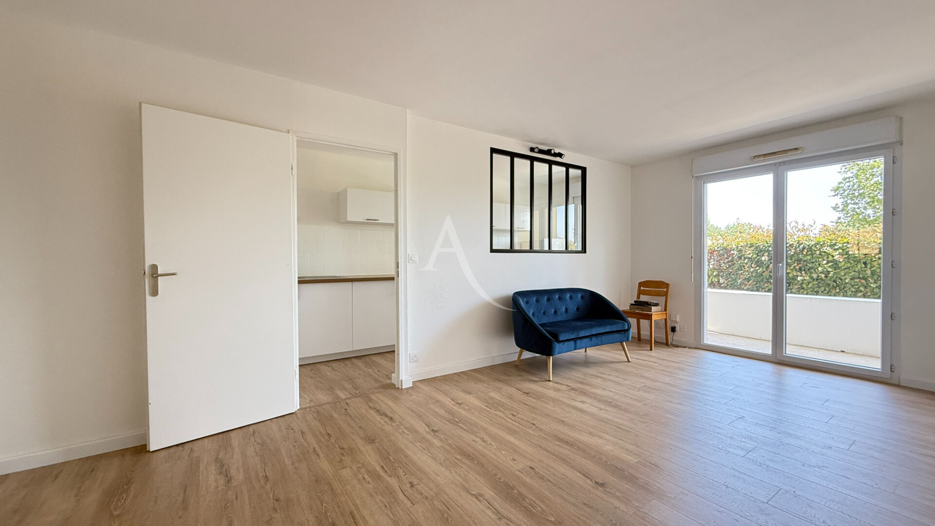 Agence immobilière de 
 L'ADRESSE LABEL IMMO 85 - L'adresse La Roche sur Yon St André d'Ornay 
