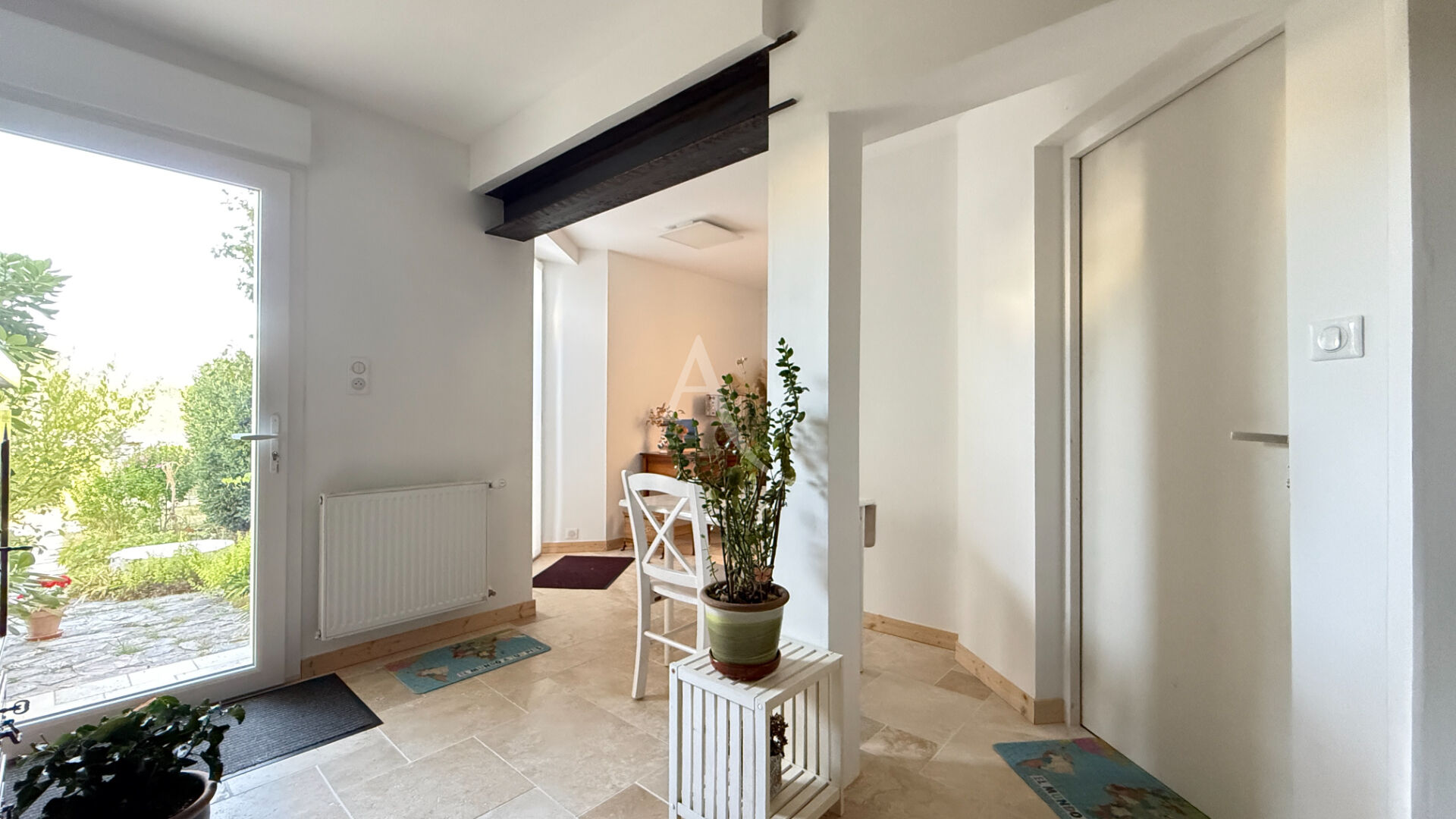 Agence immobilière de 
 L'ADRESSE LABEL IMMO 85 - L'adresse La Roche sur Yon St André d'Ornay 
