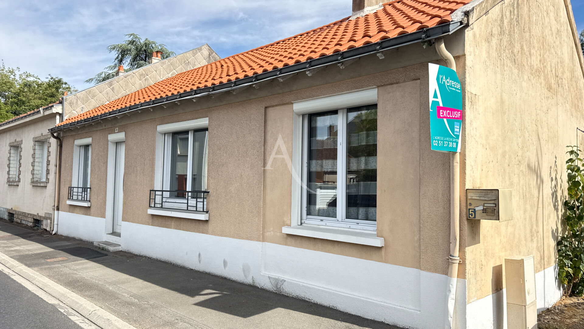 Agence immobilière de L'ADRESSE LABEL IMMO 85 - LABEL IMMO 85