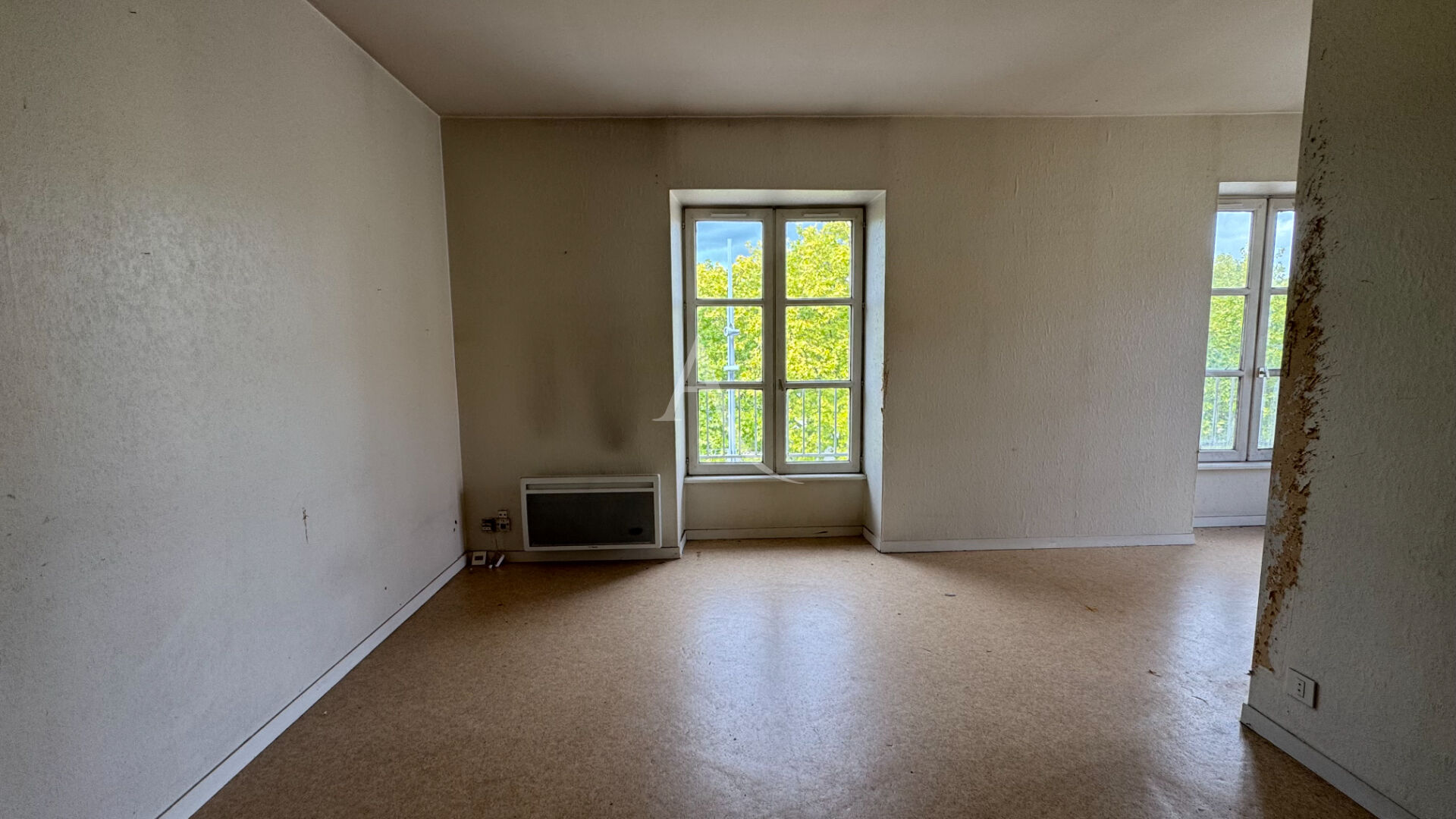 Agence immobilière de 
 L'ADRESSE LABEL IMMO 85 - L'adresse La Roche sur Yon St André d'Ornay 
