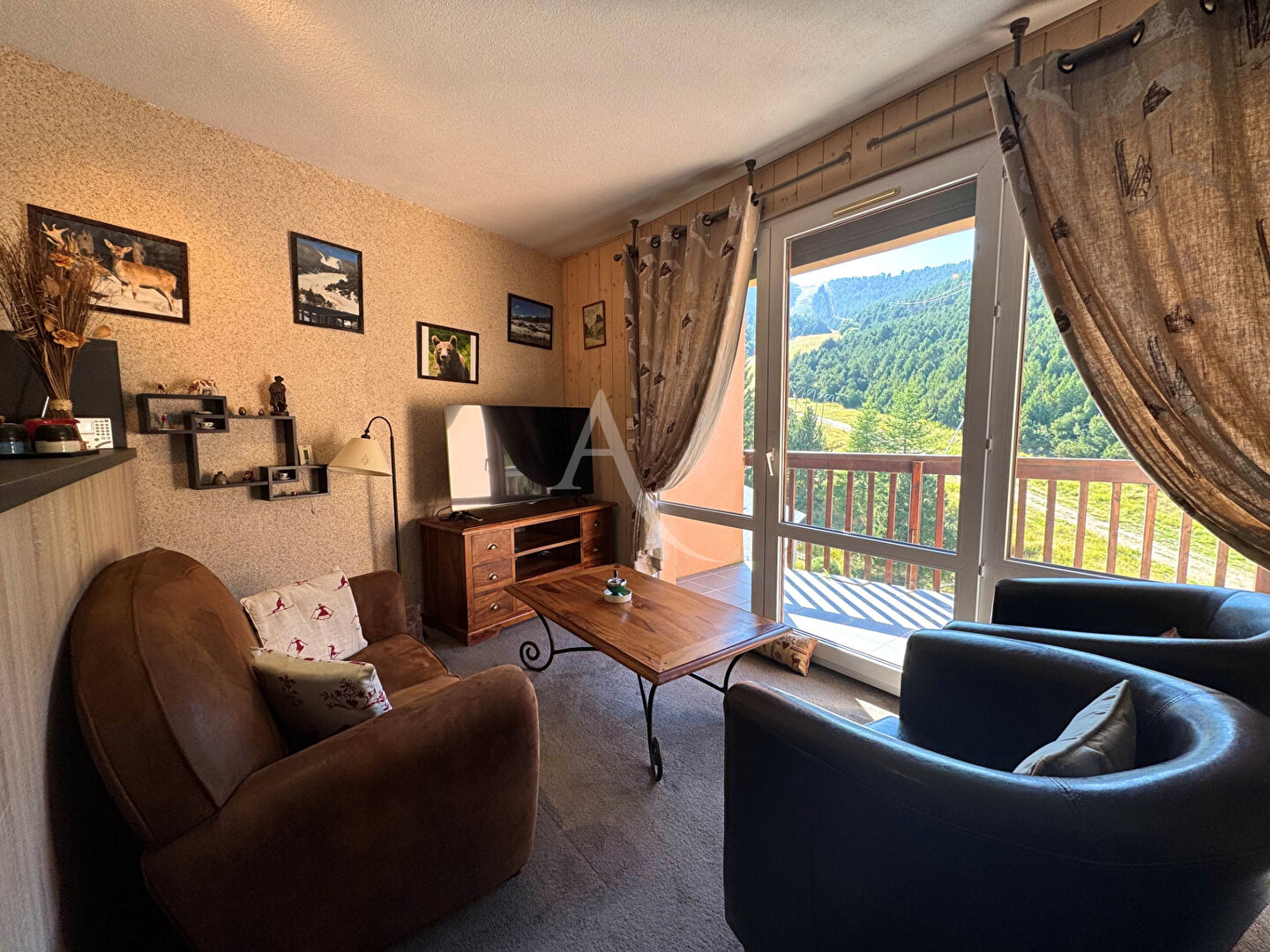 Photo Bel appartement au pied des pistes avec vue montagne, 2 chambres, balcon, parking image 2/6