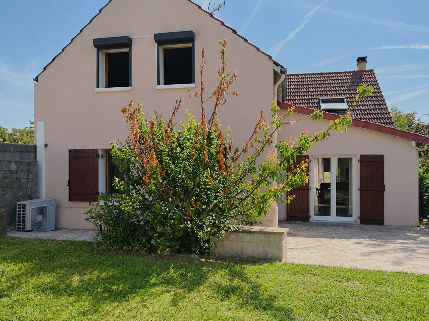 Agence immobilière de 
 L'Adresse AGENCE I'MEAUX - L'ADRESSE Agence de Trilport 
