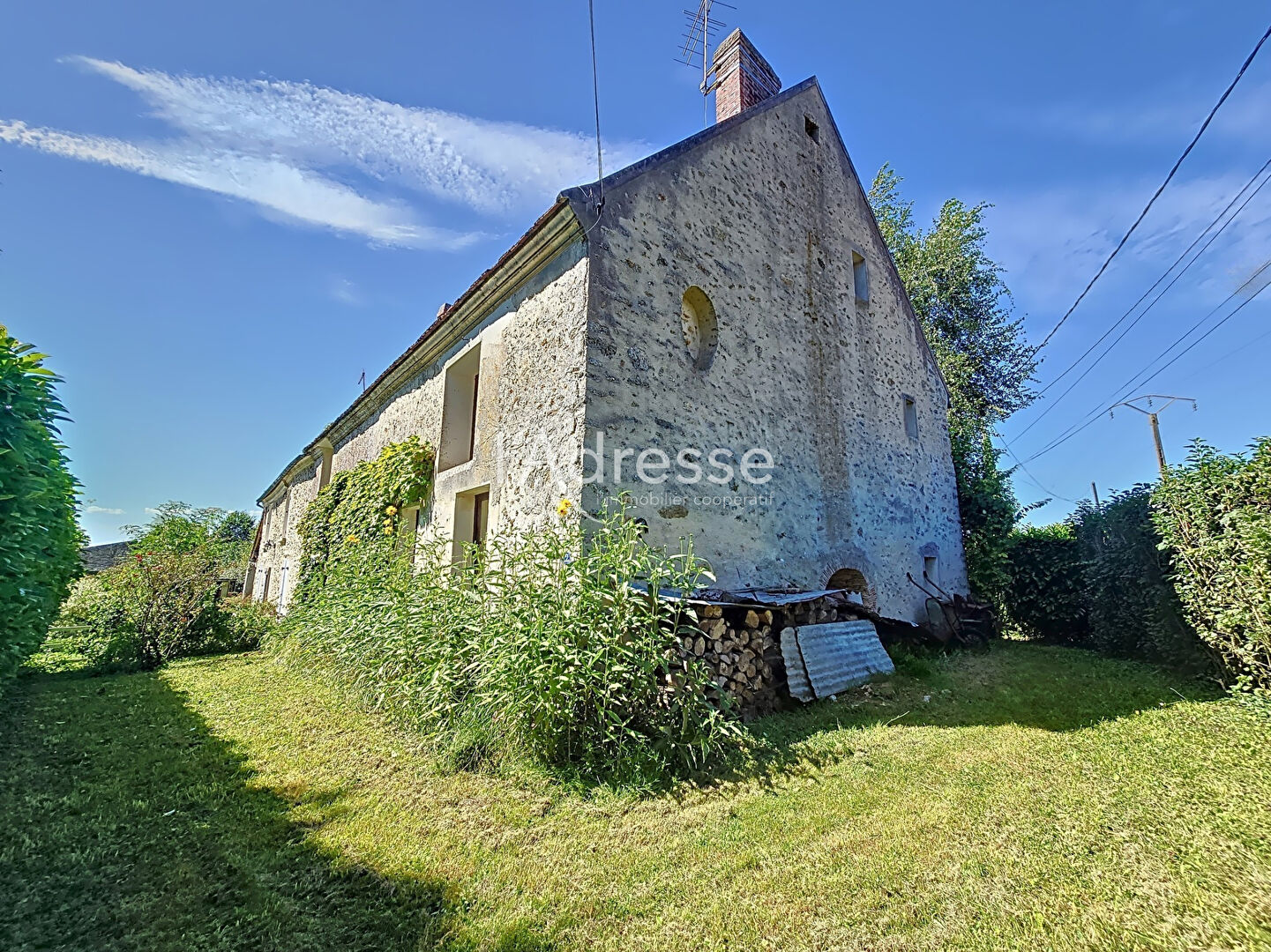 Photo À Vendre : Charmante Maison Briarde au Coeur de la Campagne : Allure Authentique et Cadre Bucolique image 3/6