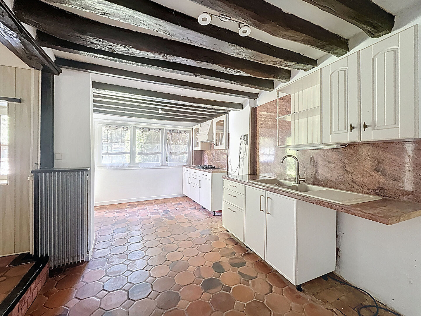 Photo Saint Cyr sur Morin - Maison 3/4 chambres - garage et jardin de 449 m2 image 6/6