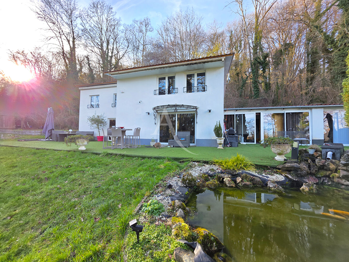 Agence immobilière de 
 L'Adresse AGENCE I'MEAUX - L'ADRESSE Agence de Trilport 
