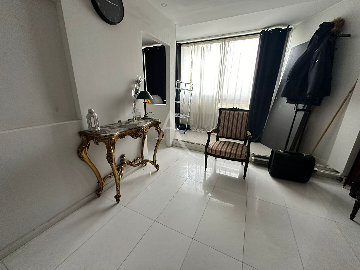 Photo Appartement F2 une chambre, cave + place de parking en sous sol image 3/6