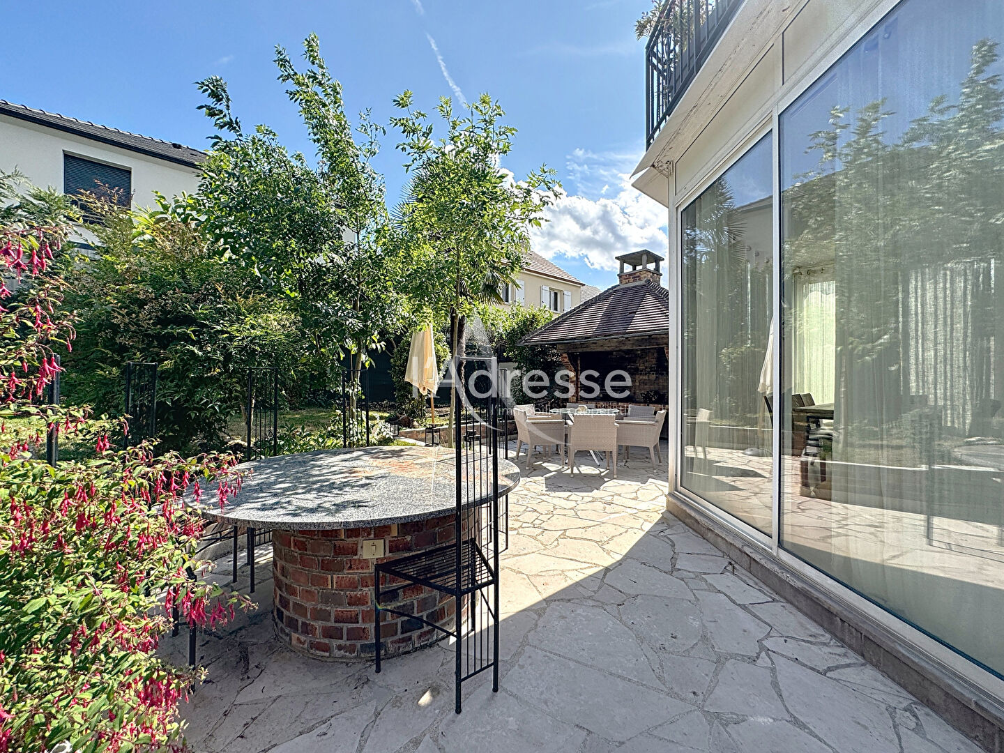 Photo maison 7 pièces 280m2, 724m2 de terrain, 5 chambres image 3/6