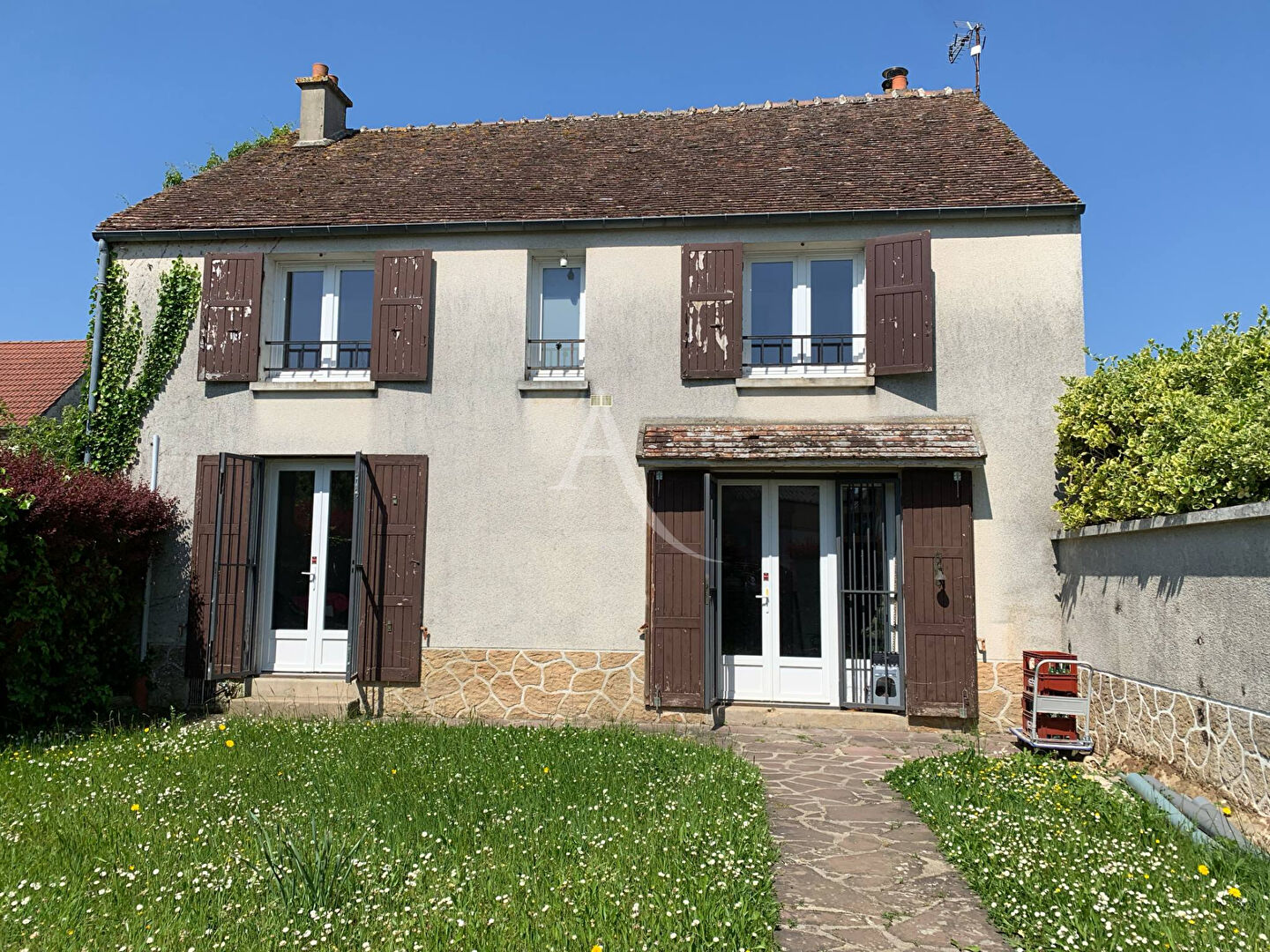 Agence immobilière de 
 L'Adresse AGENCE I'MEAUX - L'ADRESSE Agence de Trilport 
