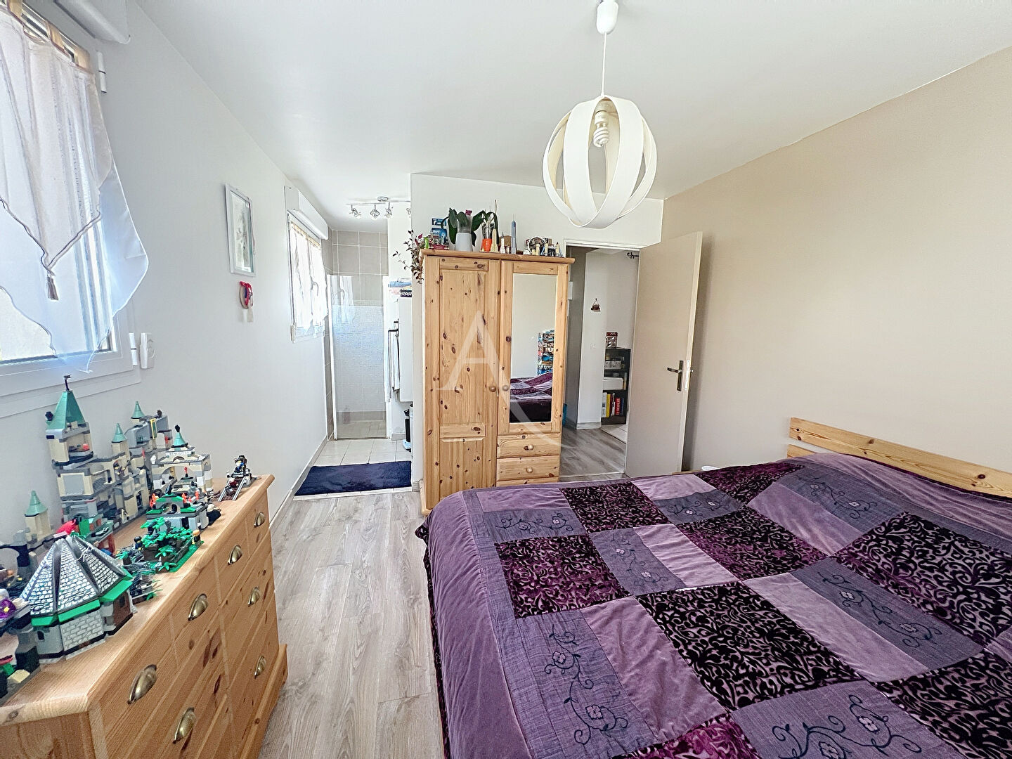 Photo Maison familiale indépendante ? 5 chambres dont suite parentale ? secteur recherché de Chelles Chanteraine image 5/6