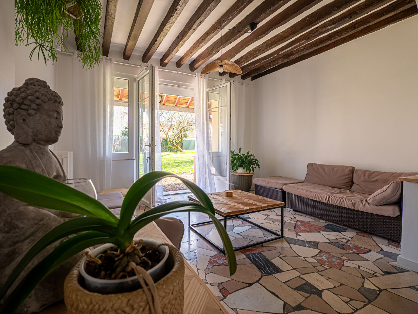 Photo Maison Mareuil Les Meaux - 330 m² - 7 chambres - 1305 m² de terrain piscinable - cave image 3/6