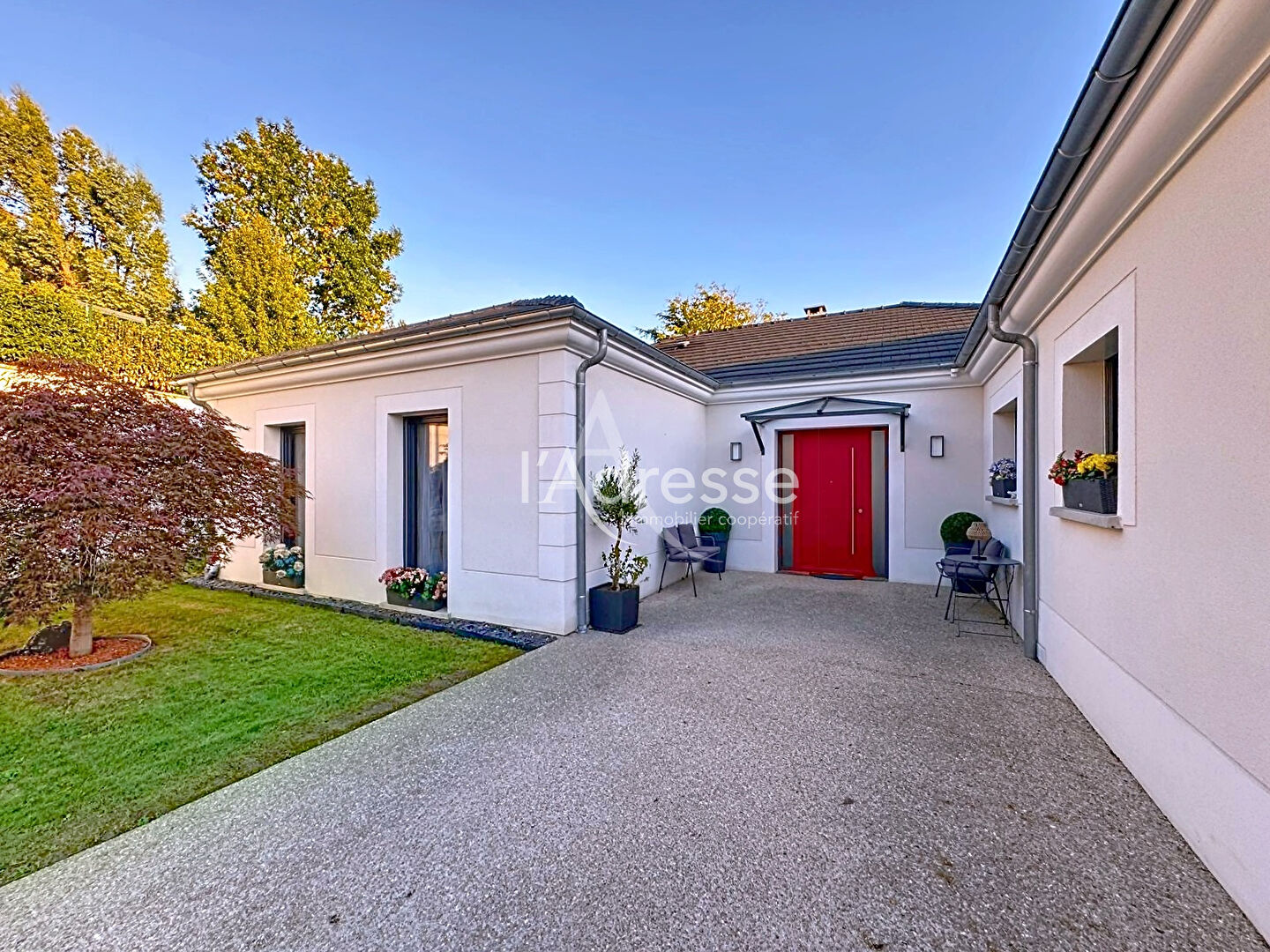 Photo Maison Montevrain 7 pièces 189 m2 image 1/6