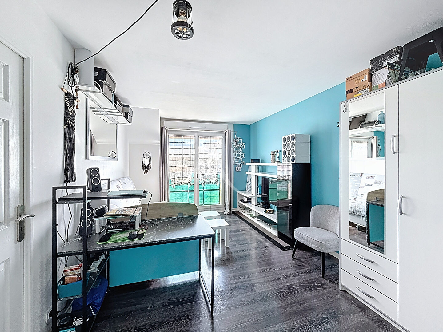 Coup de coeur - Appartement proche gare de Meaux - quartier Luxembourg - F2 au dernier étage - 1 chambre - box fermé