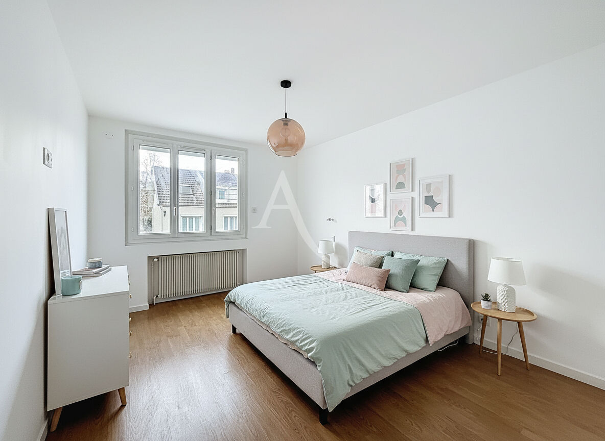 Photo Coup de coeur - Maison à Meaux secteur Clos Godet - 6 chambres - jardin de 476 m2 - sous-sol total image 3/6