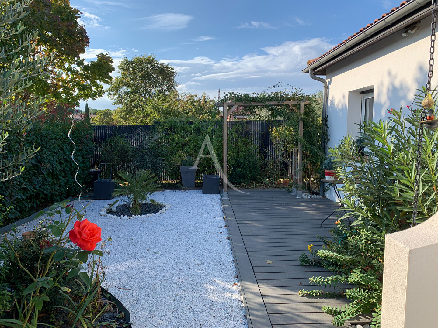 Agence immobilière de L'ADRESSE BH IMMOBILIER - L'Adresse AERO Immobilier