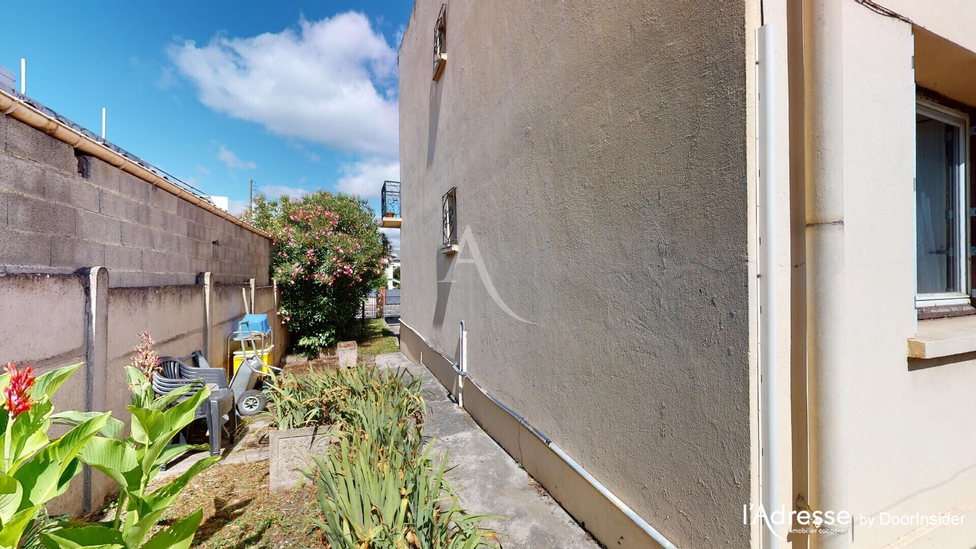 Photo Maison 6 pièce(s) 130 m2 avec cave et parking image 4/6