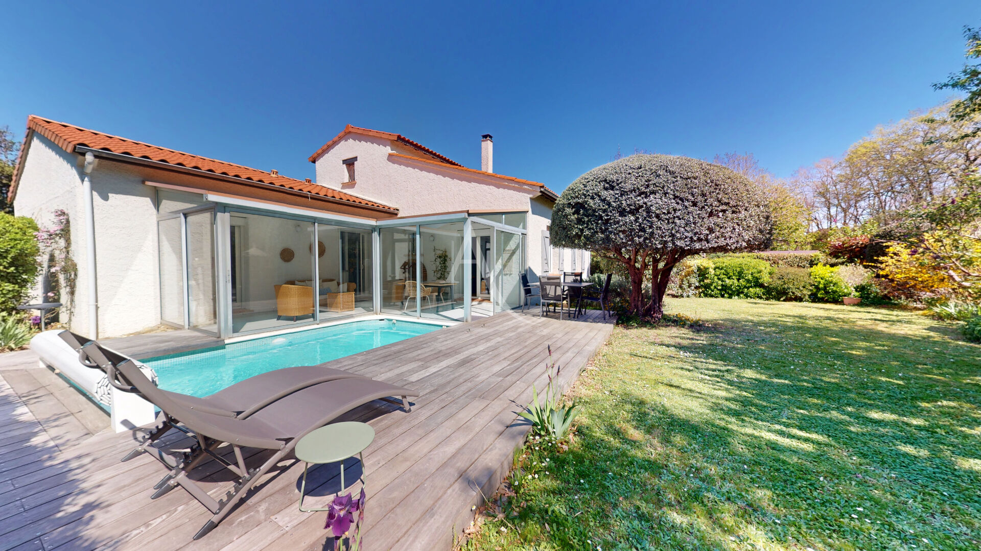 Agence immobilière de L'ADRESSE BH IMMOBILIER - L'Adresse AERO Immobilier