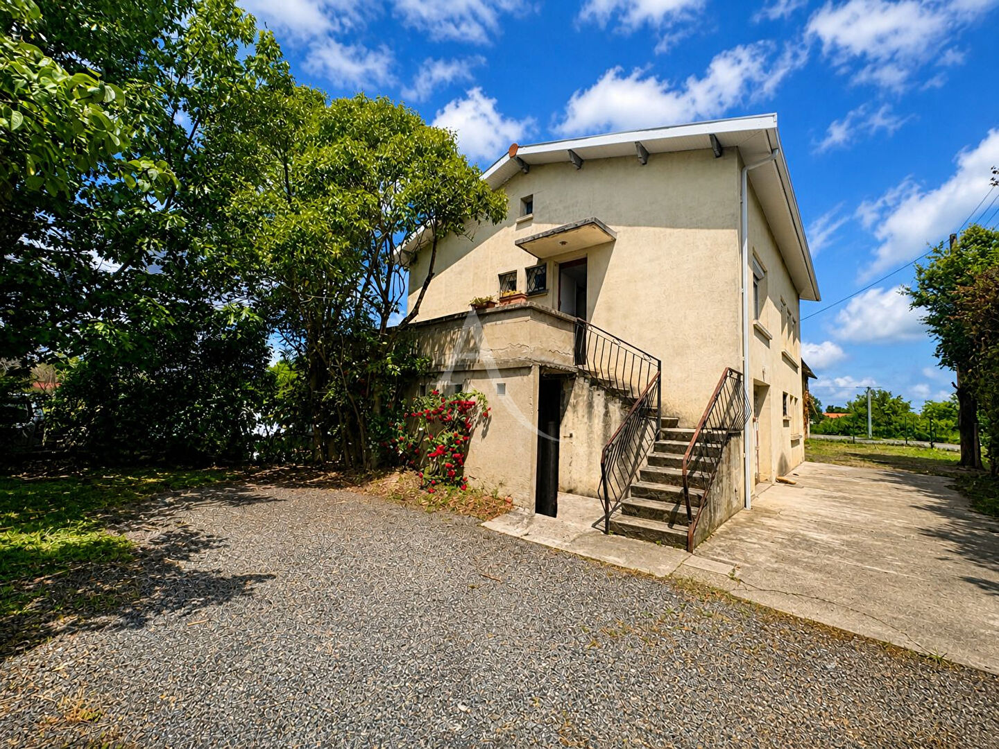 Agence immobilière de L'ADRESSE BH IMMOBILIER - L'Adresse AERO Immobilier