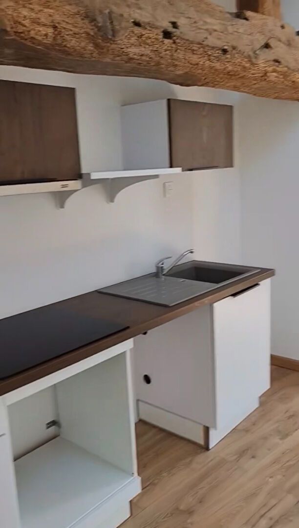Agence immobilière de 
 L'Adresse  LAU DU MARAIS - L'ADRESSE MARANS 
