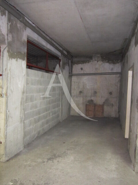 Agence immobilière de L'Adresse  LAU DU MARAIS - L'ADRESSE LAU DES NAIADES