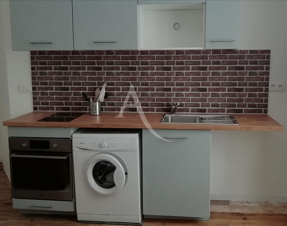 Agence immobilière de L'Adresse  LAU DU MARAIS - L'ADRESSE LAU DES NAIADES