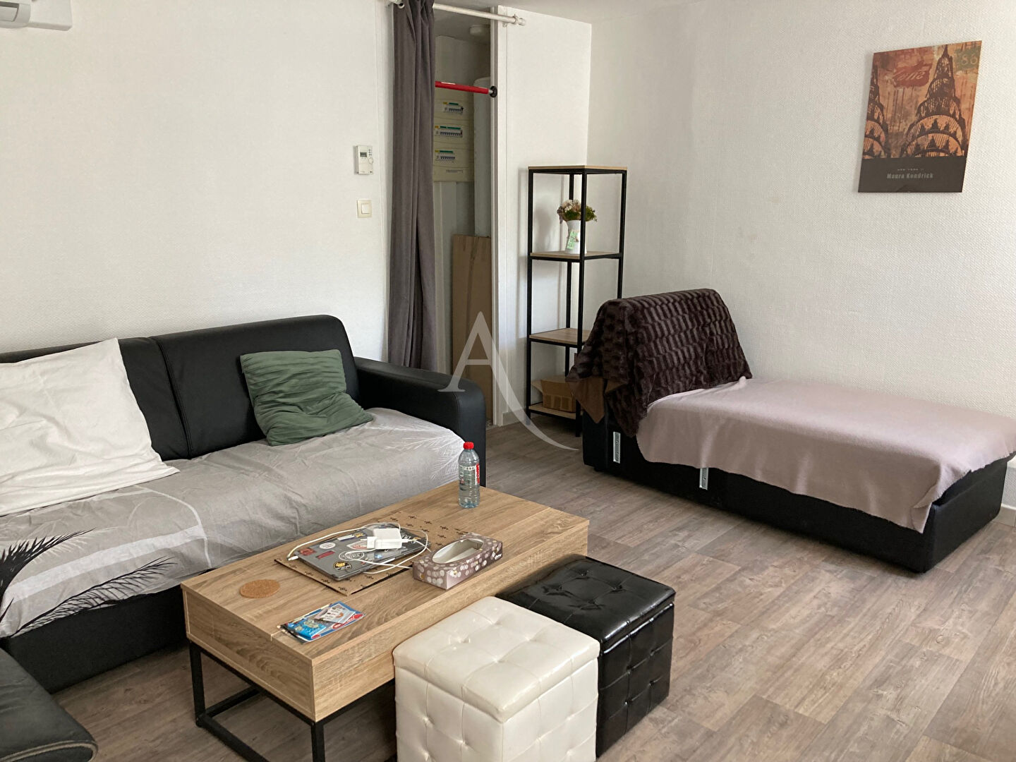 Agence immobilière de 
 L'Adresse  LAU DU MARAIS - L'ADRESSE MARANS 
