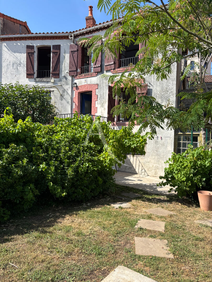 Agence immobilière de L'Adresse  LAU DU MARAIS - L'ADRESSE LAU DES NAIADES