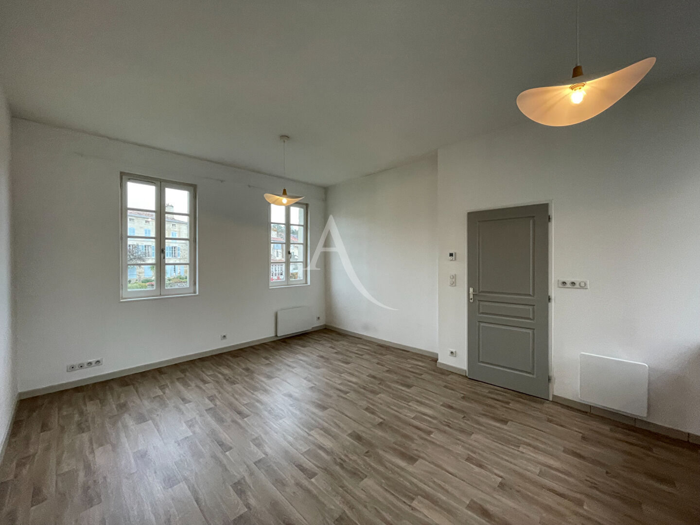 Appartement FONTENAY LE COMTE - 2 pièce(s) - 44 m2