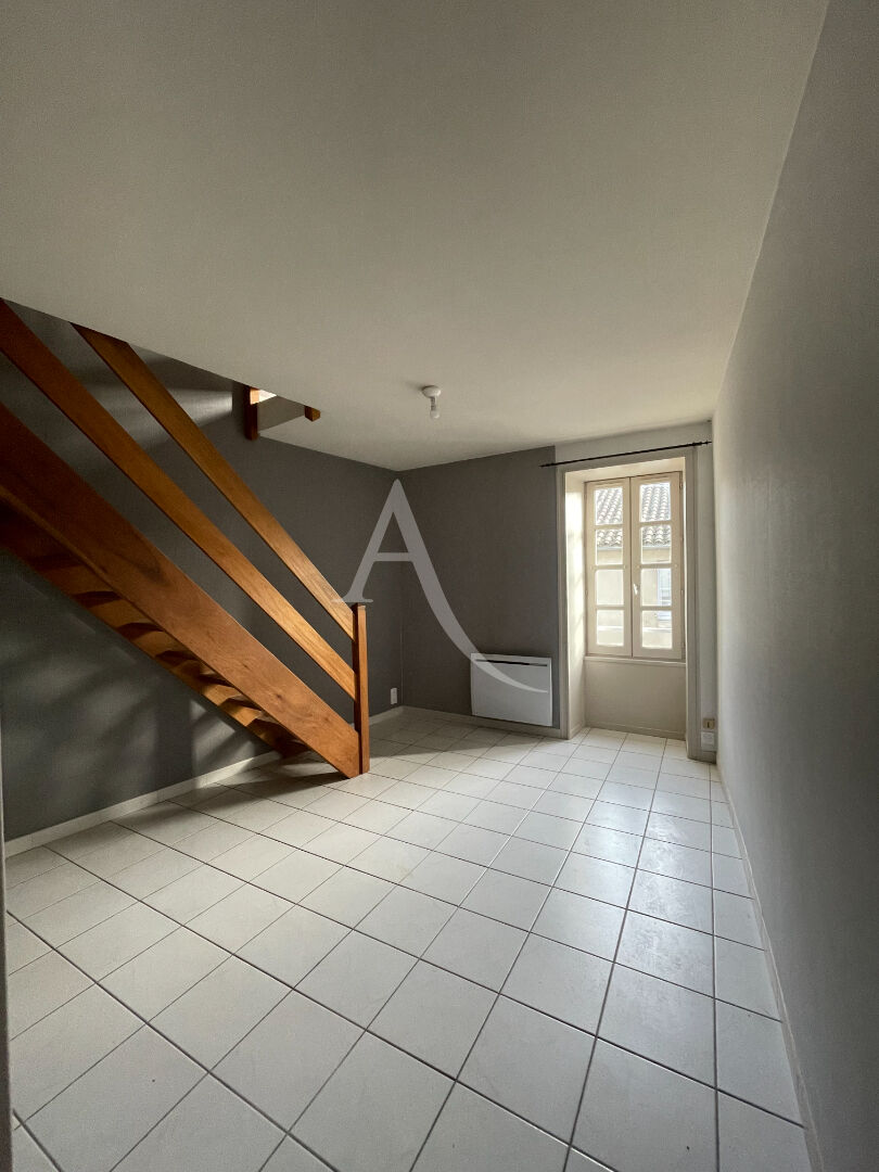 Agence immobilière de L'Adresse  LAU DU MARAIS - L'ADRESSE LAU DES NAIADES