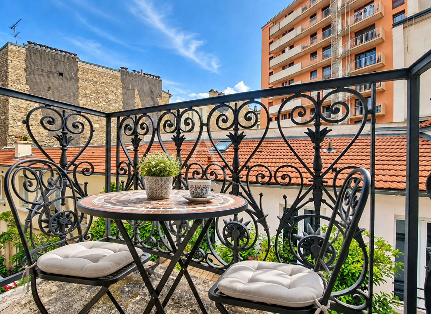 Agence immobilière de L'Adresse  NOVAE - L'ADRESSE NOVAE