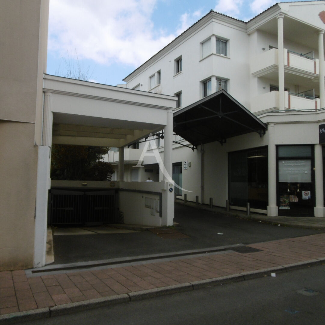 Agence immobilière de L'Adresse Agence de l'Esplanade - AGENCE DE CHALLANS