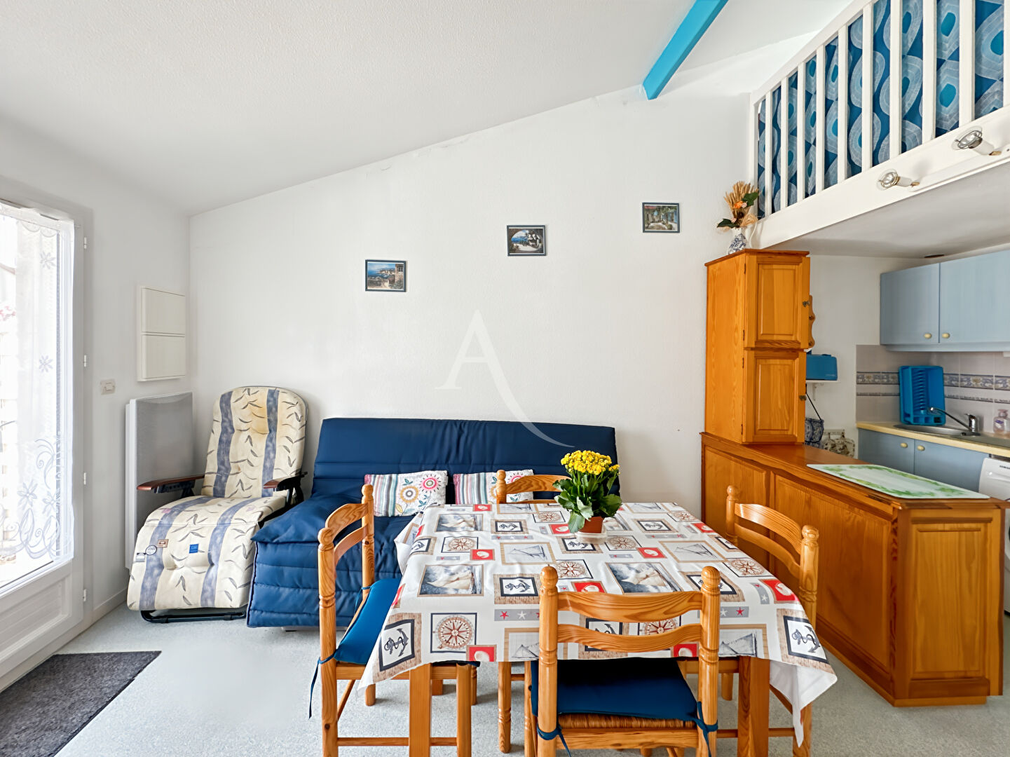 Photo Maison T2 mezzanine dans résidence avec piscine image 5/6