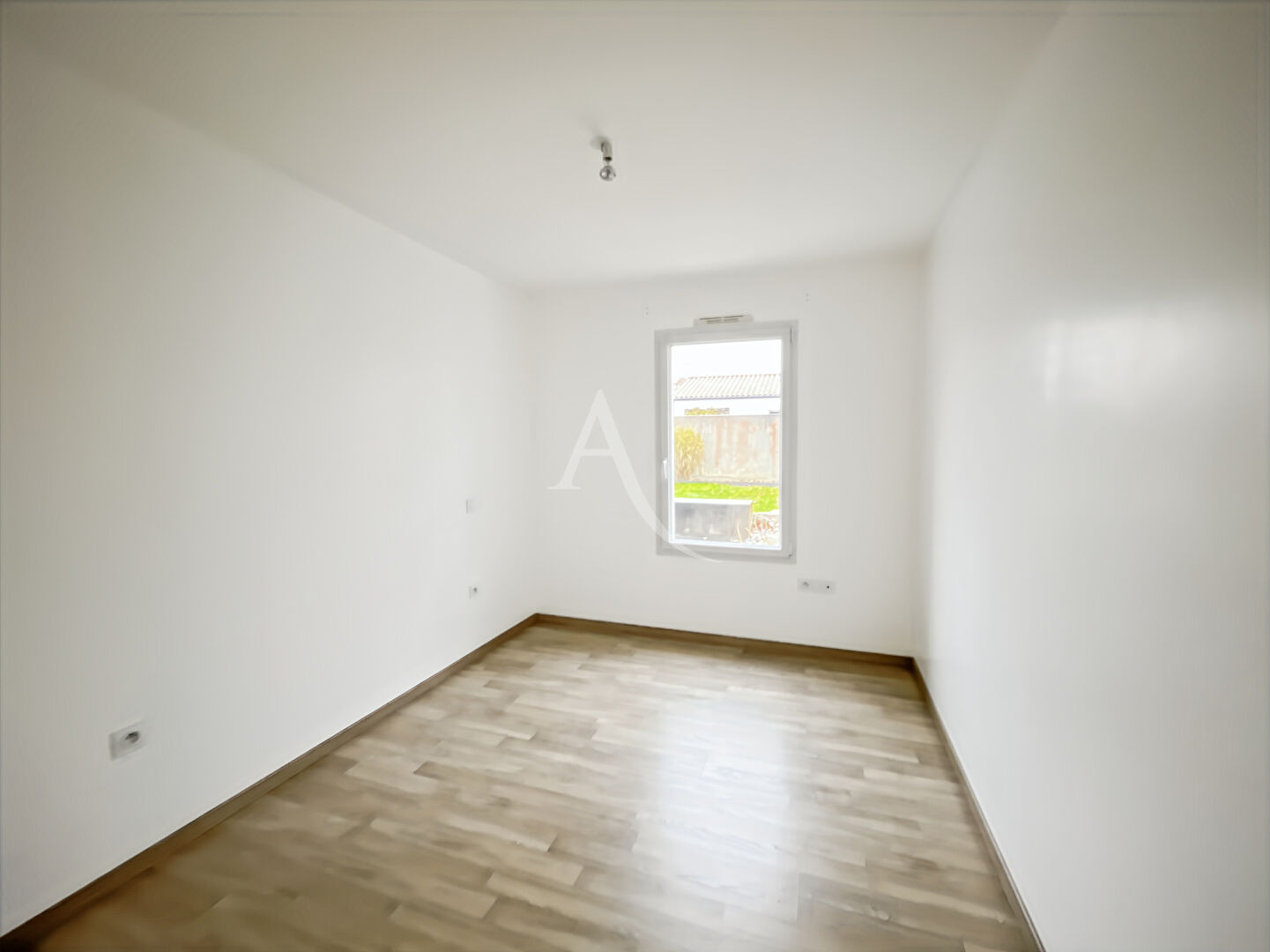 Photo SALLERTAINE, image 6/6