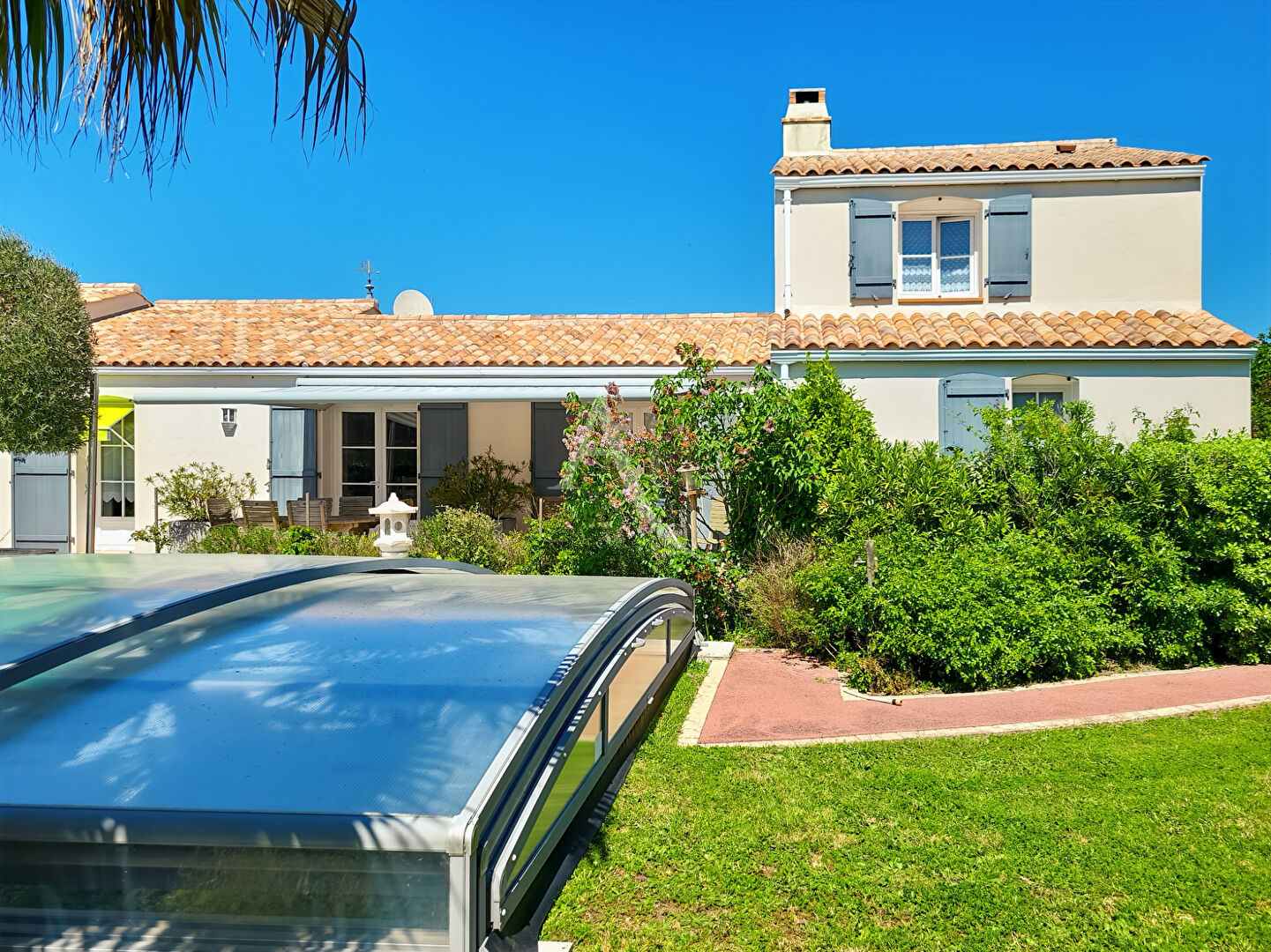 Agence immobilière de 
 L'Adresse Agence de l'Esplanade - L'ADRESSE NOTRE DAME DE MONTS 
