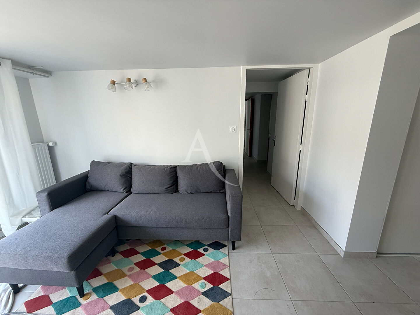 Photo Challans, 1 chambre meublée, 1 bureau avec SDE privative et parties communes image 5/6