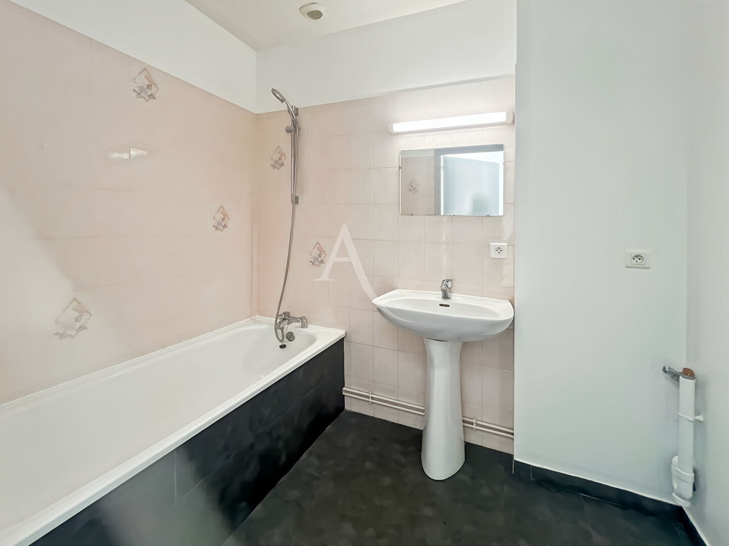 Photo A VENDRE - Appartement - CHALLANS image 5/6