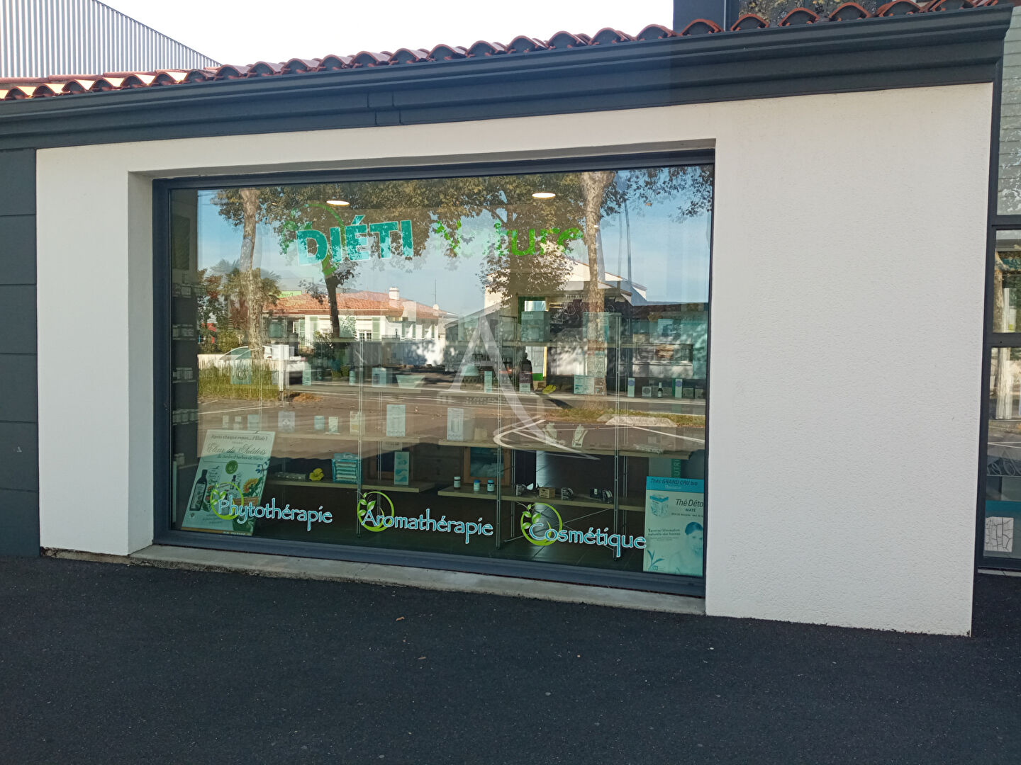 Photo CHALLANS, local commercial  45.80 m² image 2/5