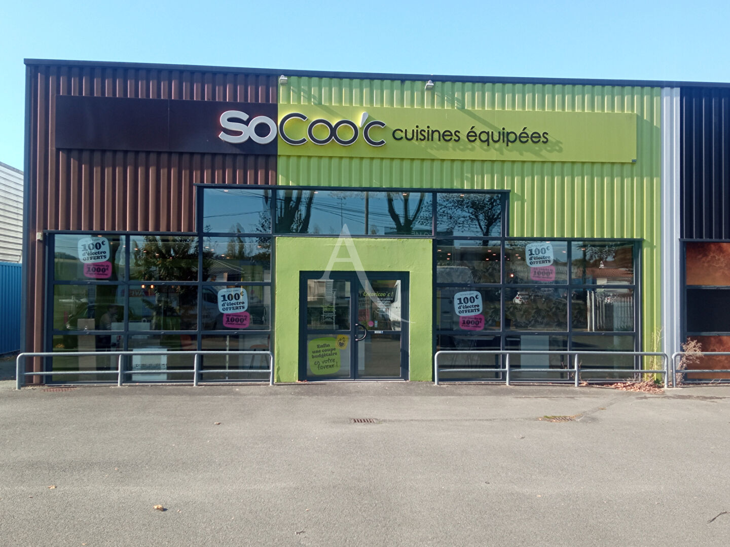 CHALLANS, Local commercial de 181 m²