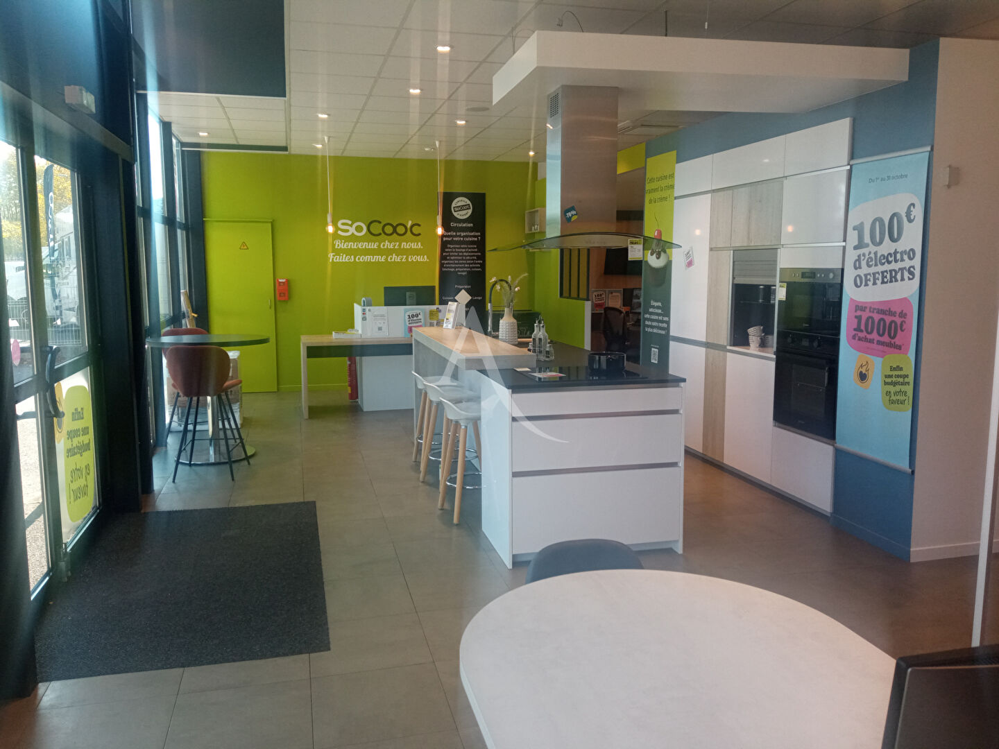 Photo CHALLANS, Local commercial de 181 m² image 3/5