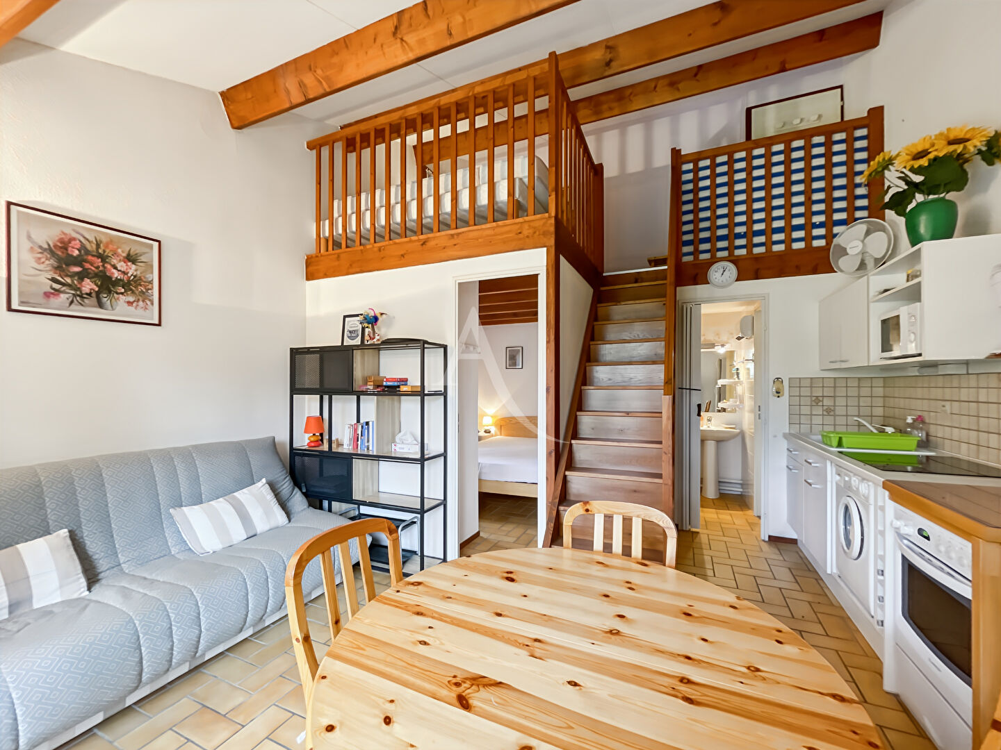 Photo Pavillon T2 mezzanine dans résidence avec piscine chauffée image 3/6