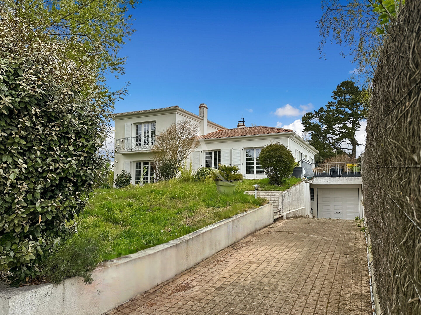Agence immobilière de L'Adresse Agence de l'Esplanade - Agence de l'Esplanade