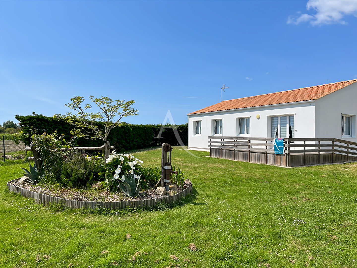 Agence immobilière de 
 L'Adresse Agence de l'Esplanade - L'ADRESSE NOTRE DAME DE MONTS 
