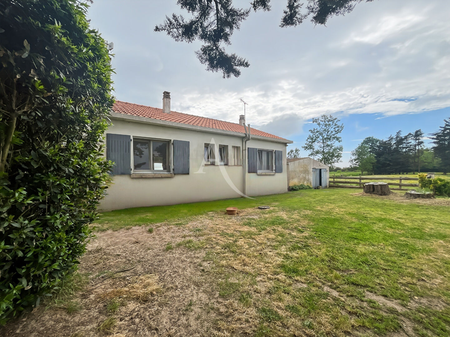 Agence immobilière de 
 L'Adresse Agence de l'Esplanade - L'ADRESSE NOTRE DAME DE MONTS 
