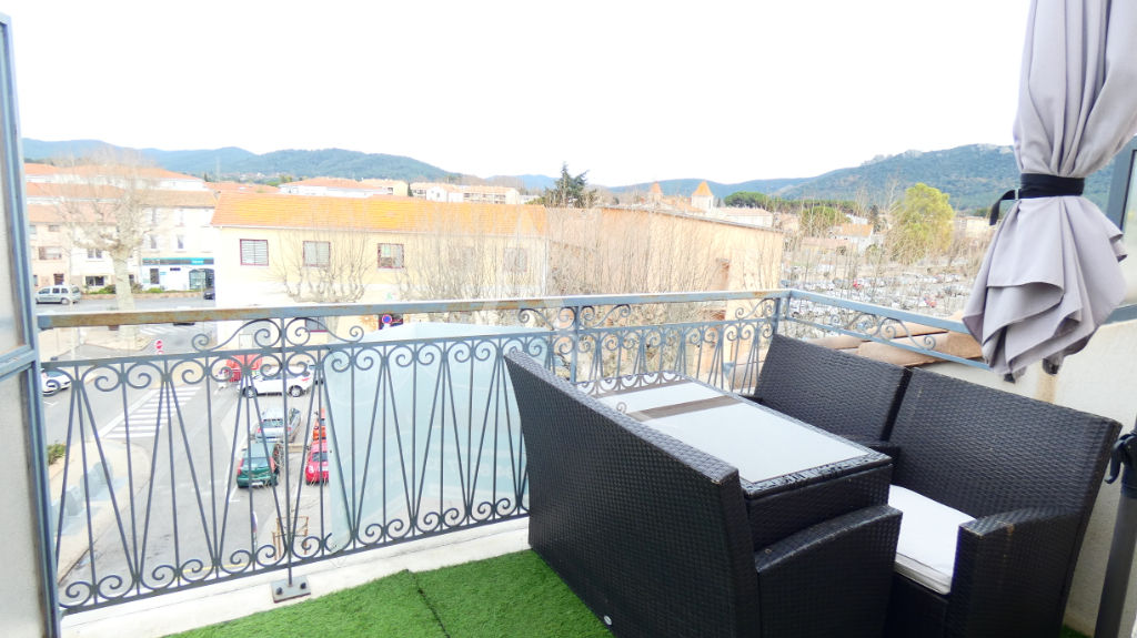 Photo Appartement La Crau 1 pièce(s) 25.43 m2 image 1/5