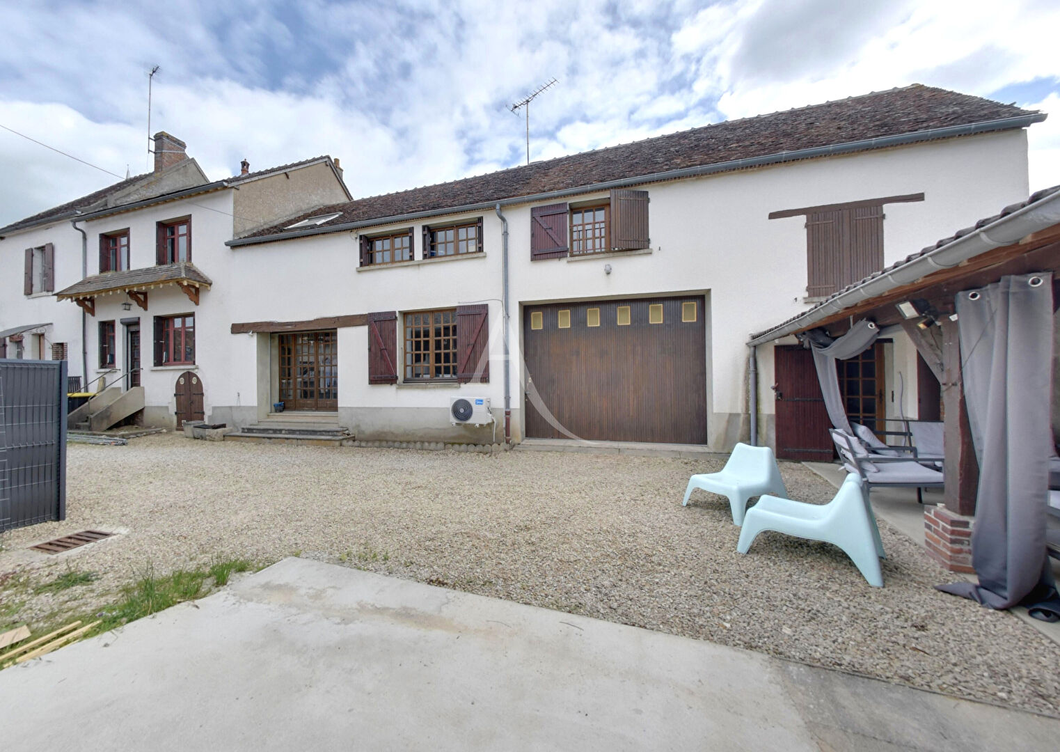 Photo ESPACE ET VOLUMES ... image 3/6