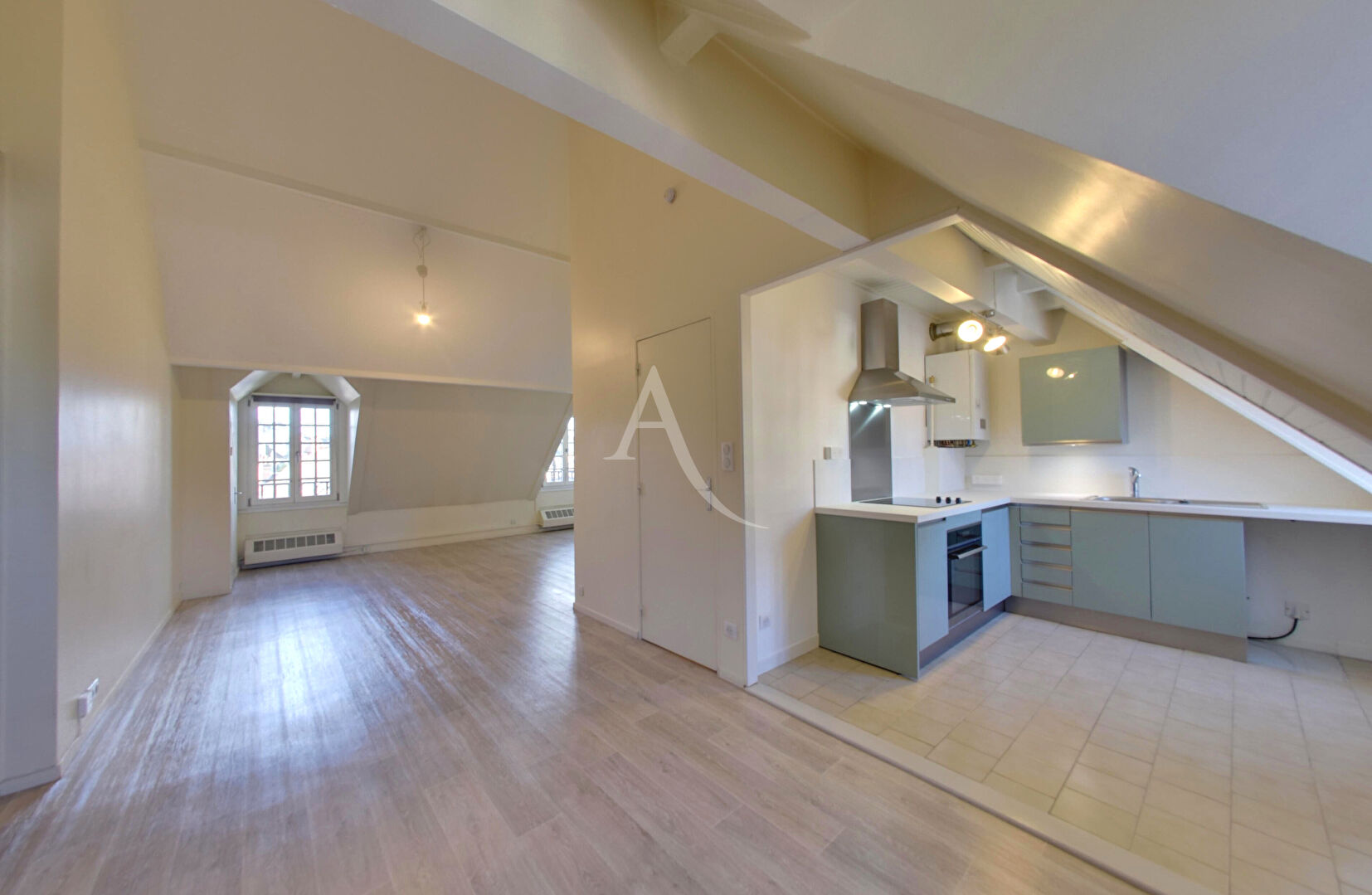 Photo Appartement 2 pièces rénové image 1/6