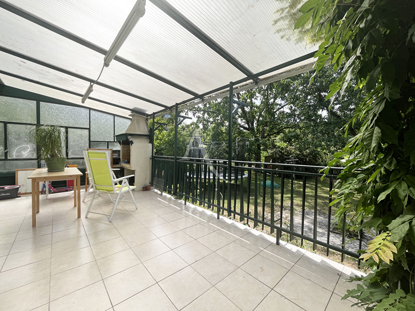 Dourdan, pavillon en excellent état !