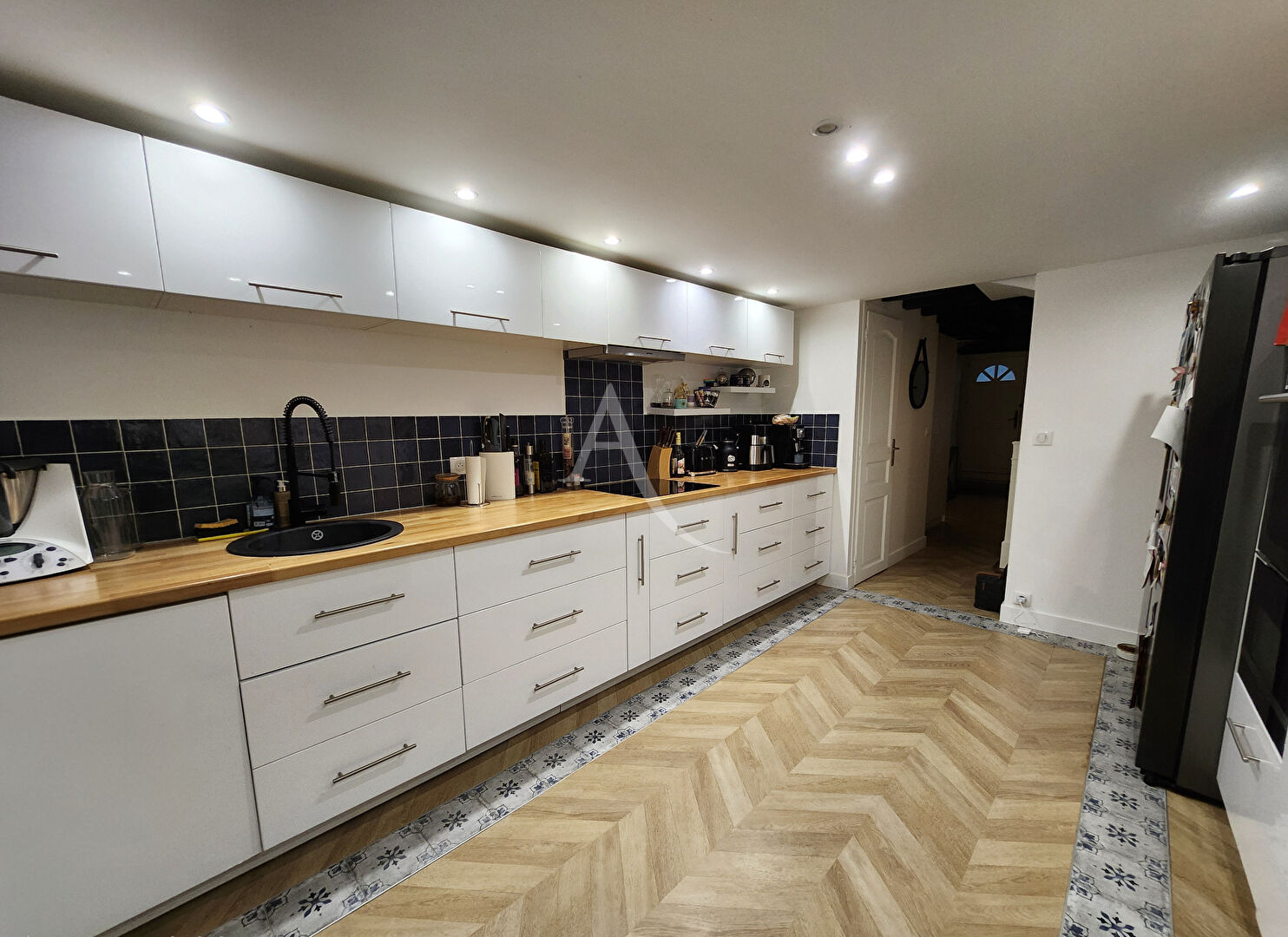 Photo RARE : Centre-ville de Dourdan ! image 3/6