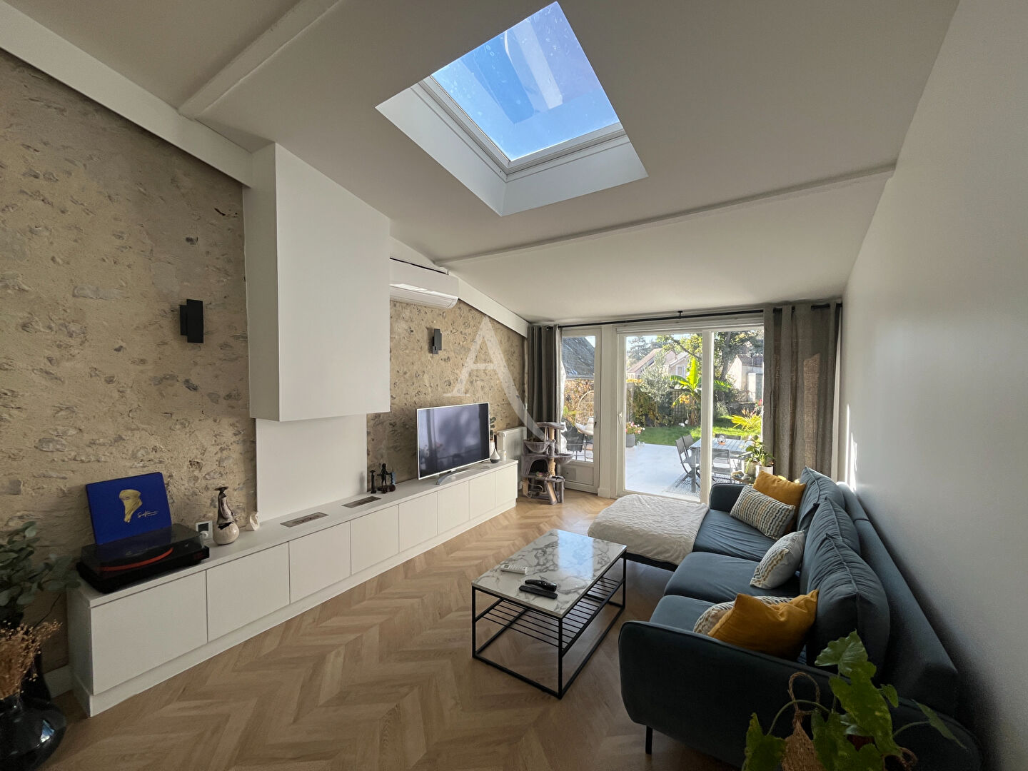 Photo RARE : Centre-ville de Dourdan ! image 4/6